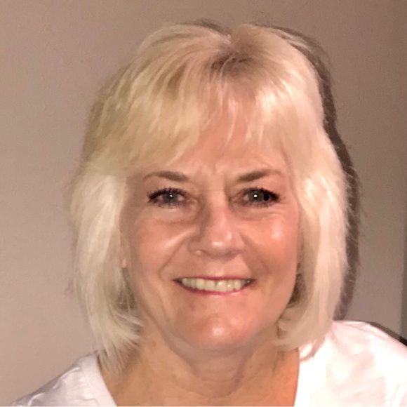 Meet your Posher, Barb - Picture 2 of 2